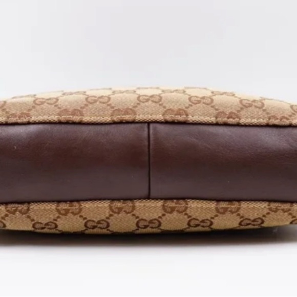 Gucci GG Monogram Canvas Drawstring Shoulder Bag EUC - Picture 5 of 13